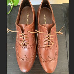 NWOT Cole Haan Skylar Oxford II Sequoia Brown Oxford D41596 Womens Size 8.5